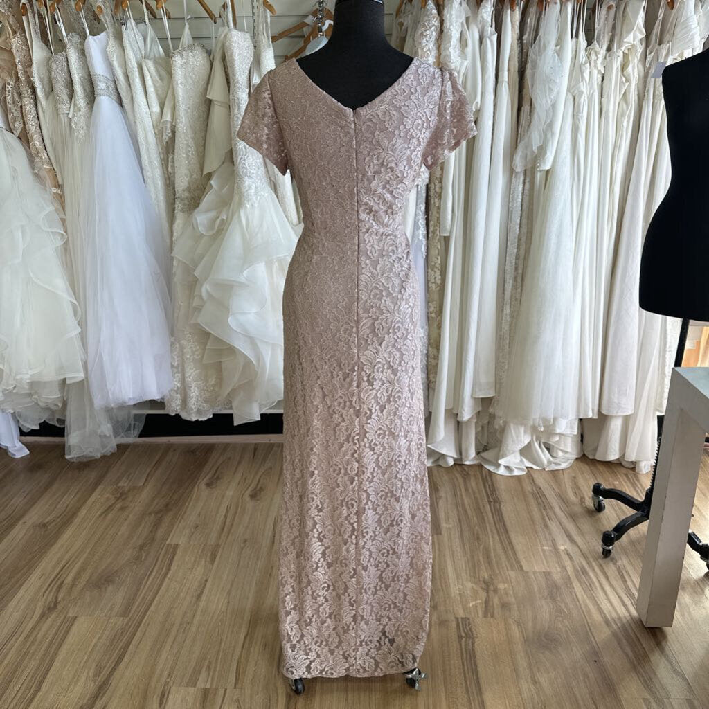 Oleg Cassini Shimmer Lace Cap Sleeve Dress 16W