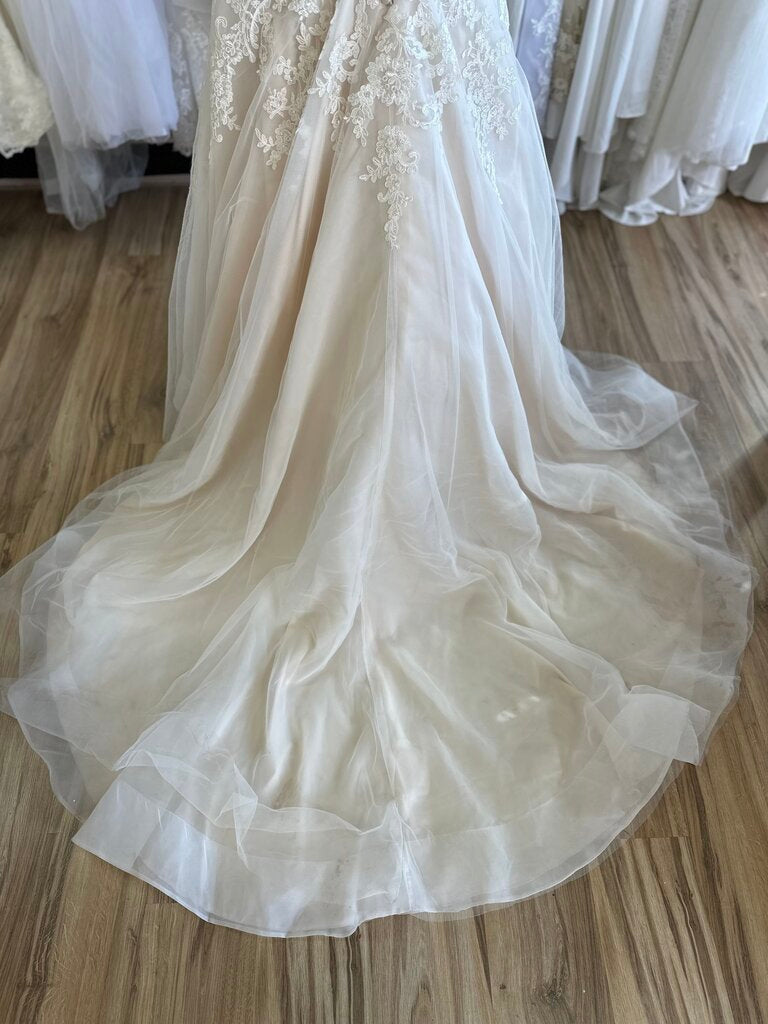 Mori Lee Lace A-Line Halter Neck Wedding Gown 4