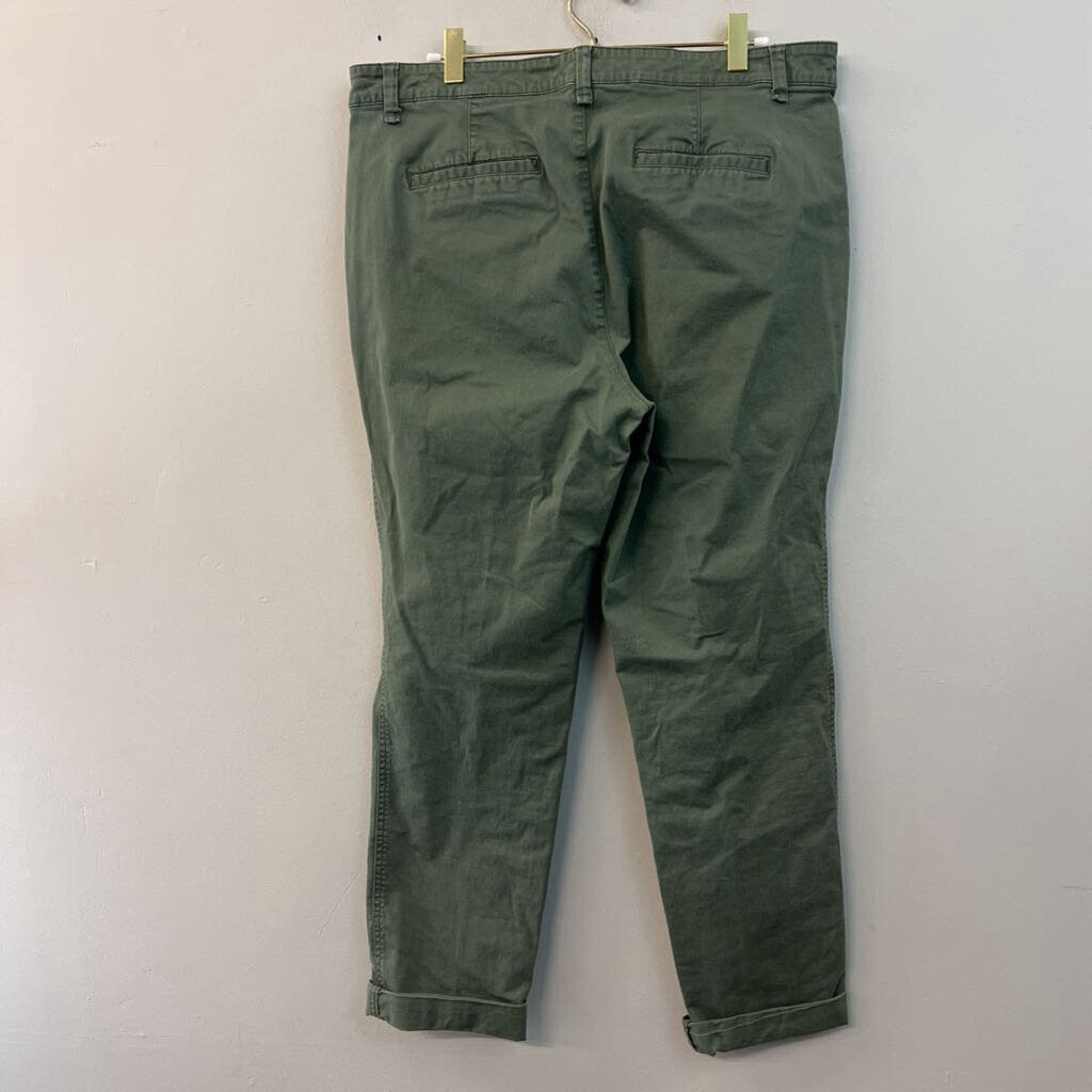 Gap Green Girlfriend Khaki Pants 12 Tall