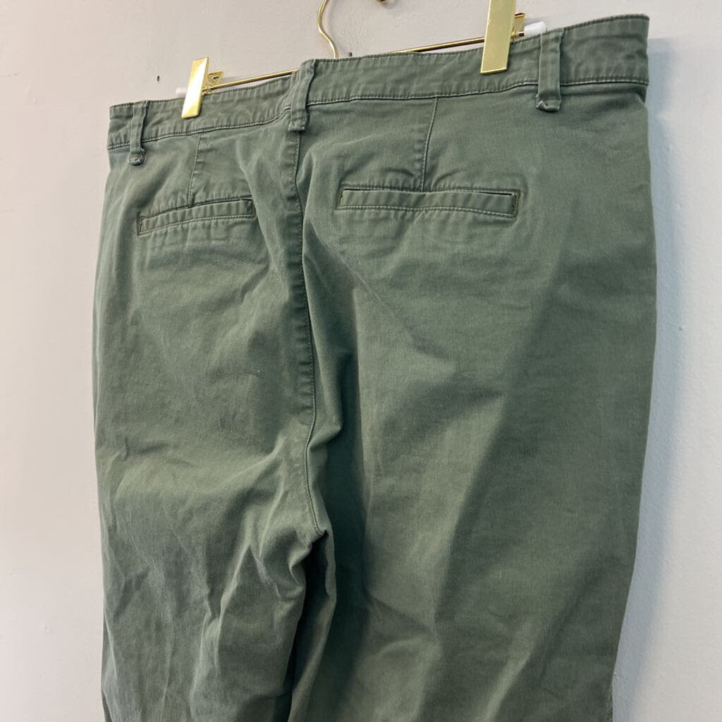 Gap Green Girlfriend Khaki Pants 12 Tall