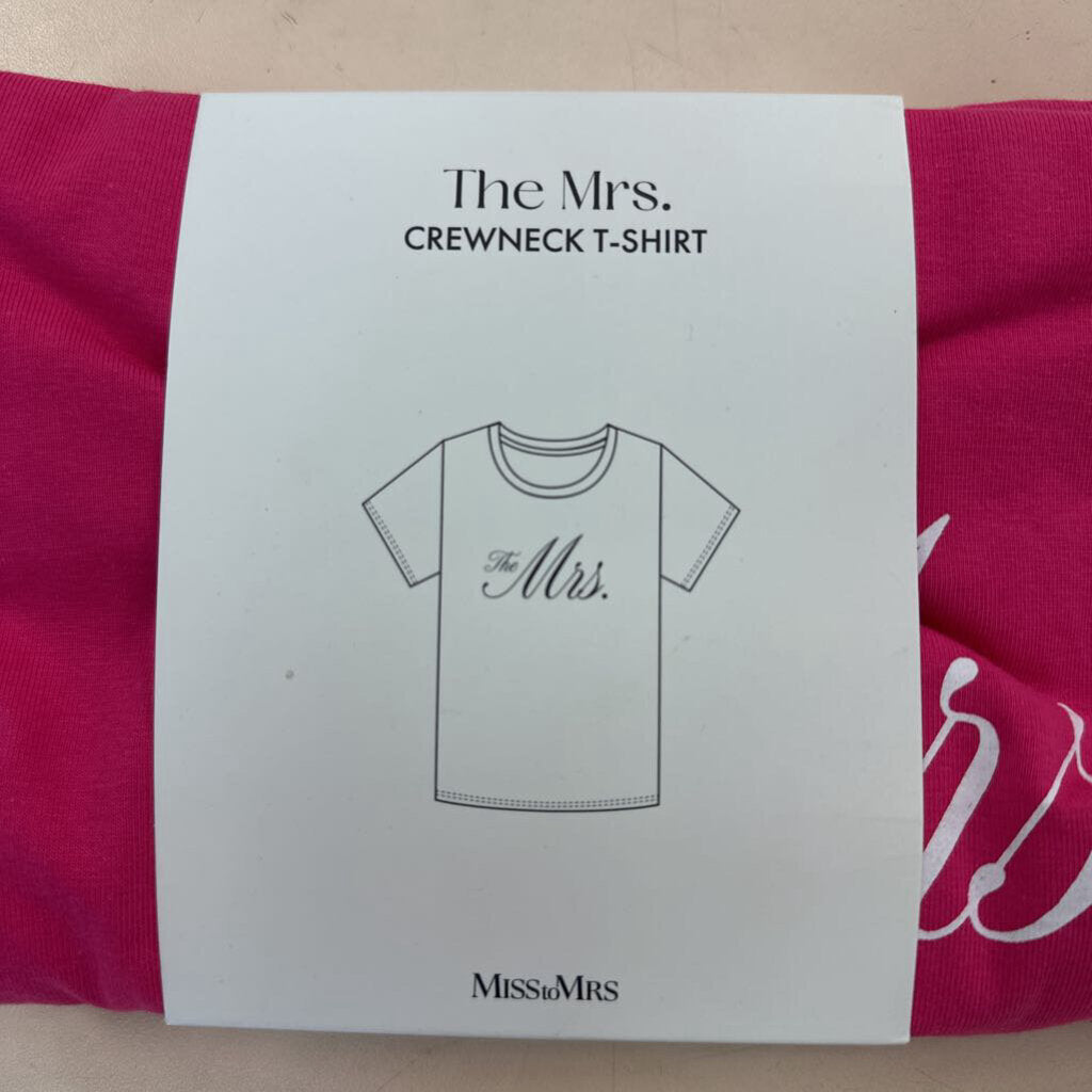 Hot Pink 'The Mrs' Short Sleeve Graphic Tee Extra Large