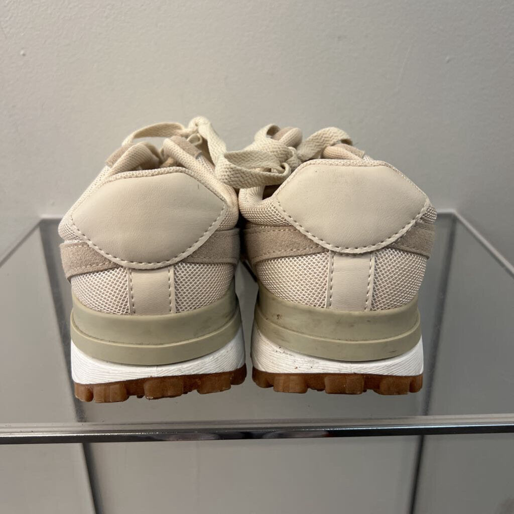 Rachel Zoe Cream/ Grey Sneakers 6.5