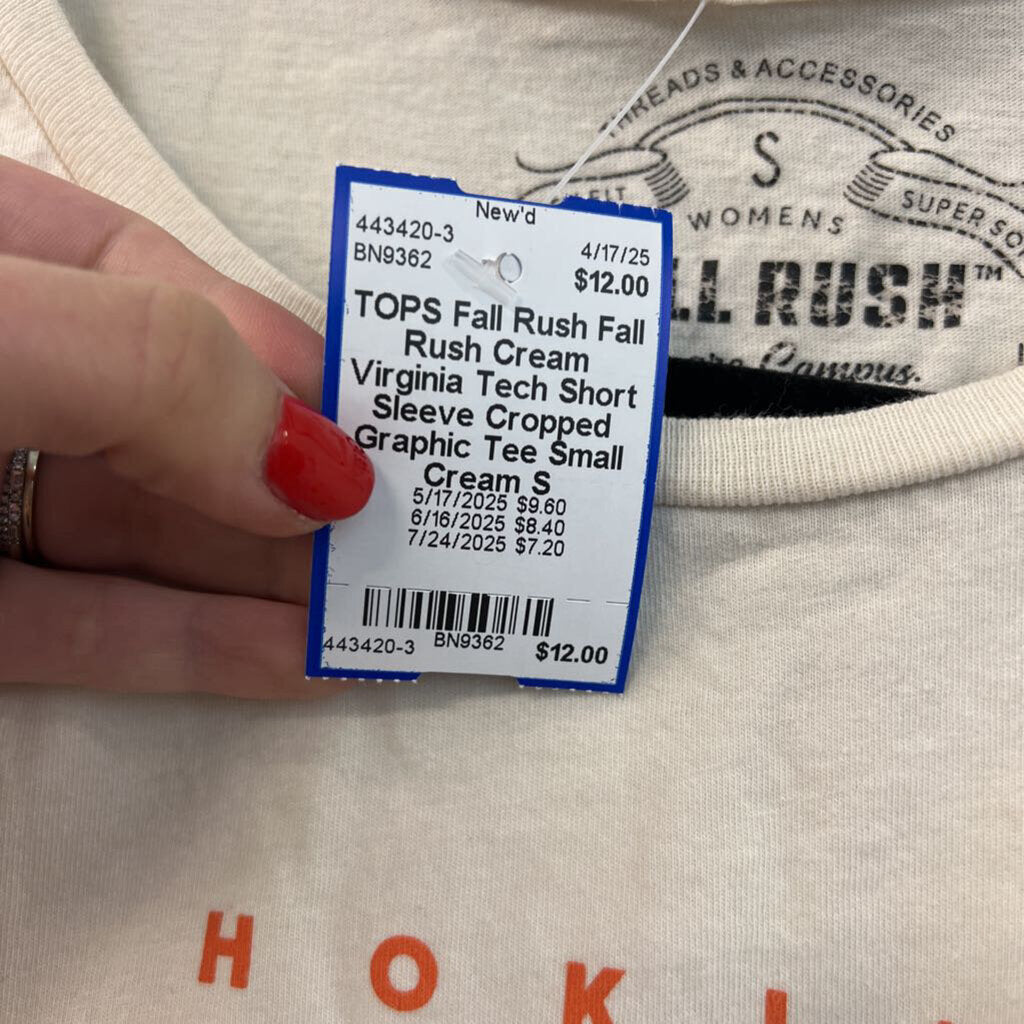 Fall Rush Cream Virginia Tech Short Sleeve Cropped Graphic Tee Small