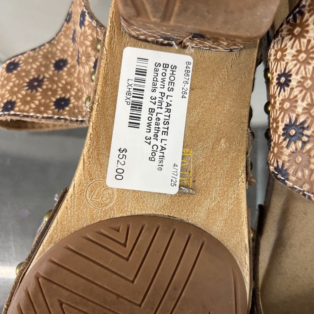 L'Artiste Brown Print Leather Clog Sandals 37