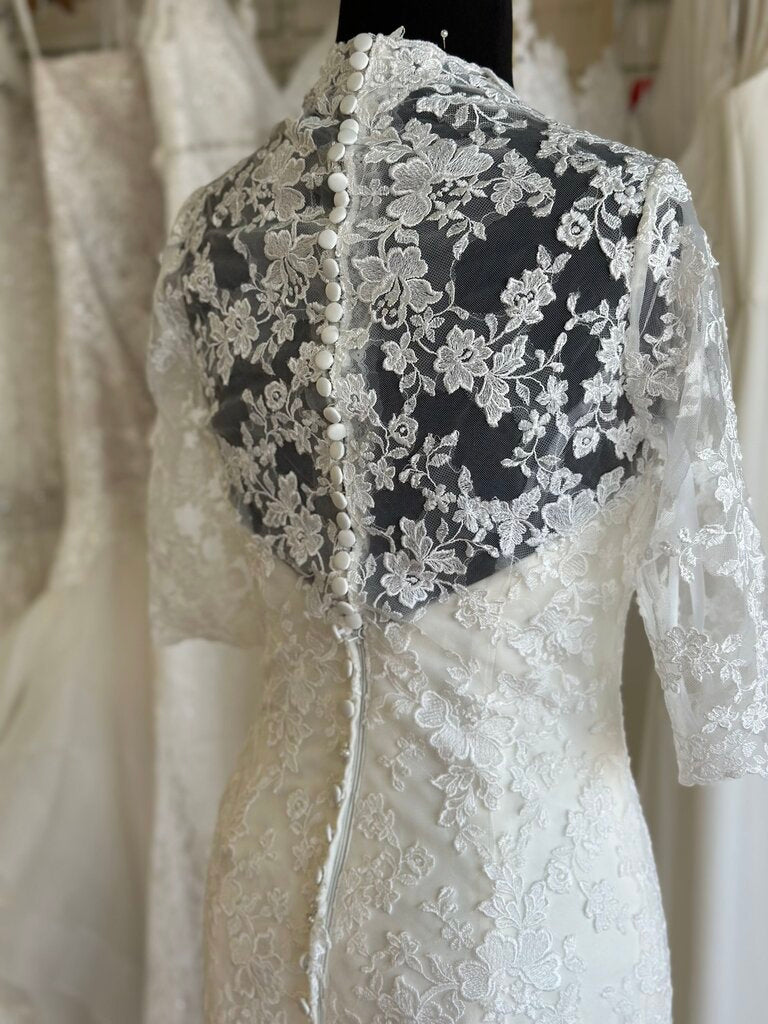 Allure Short Sleeve Lace Wedding Gown 8