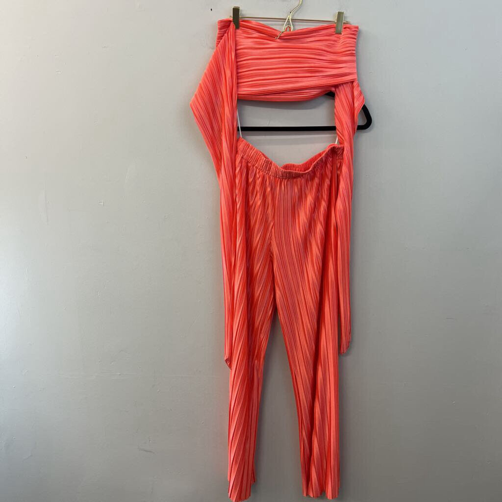 Hello Molly Coral Silky Pleated Convertible Wrap Top/ Pants Set Medium