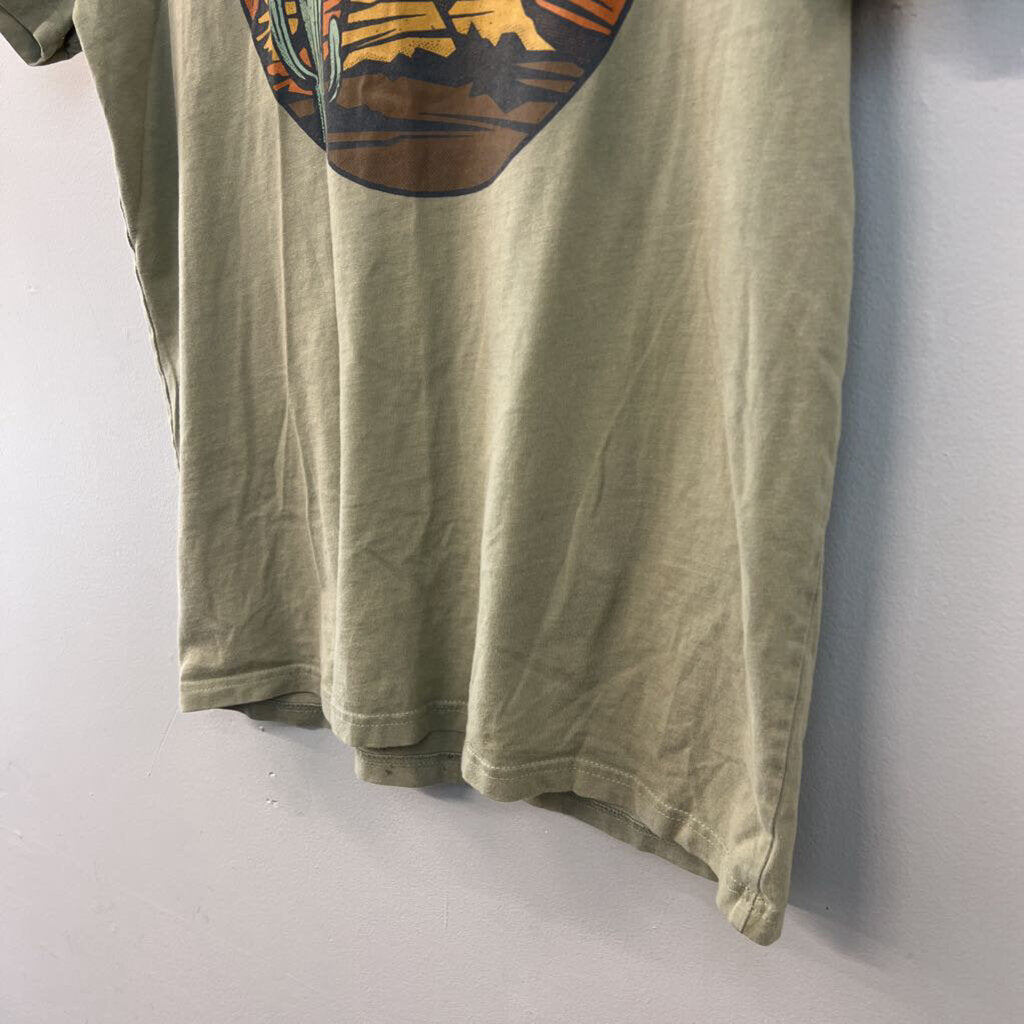 Levi Strauss Green Short Sleeve Graphic Tee Medium