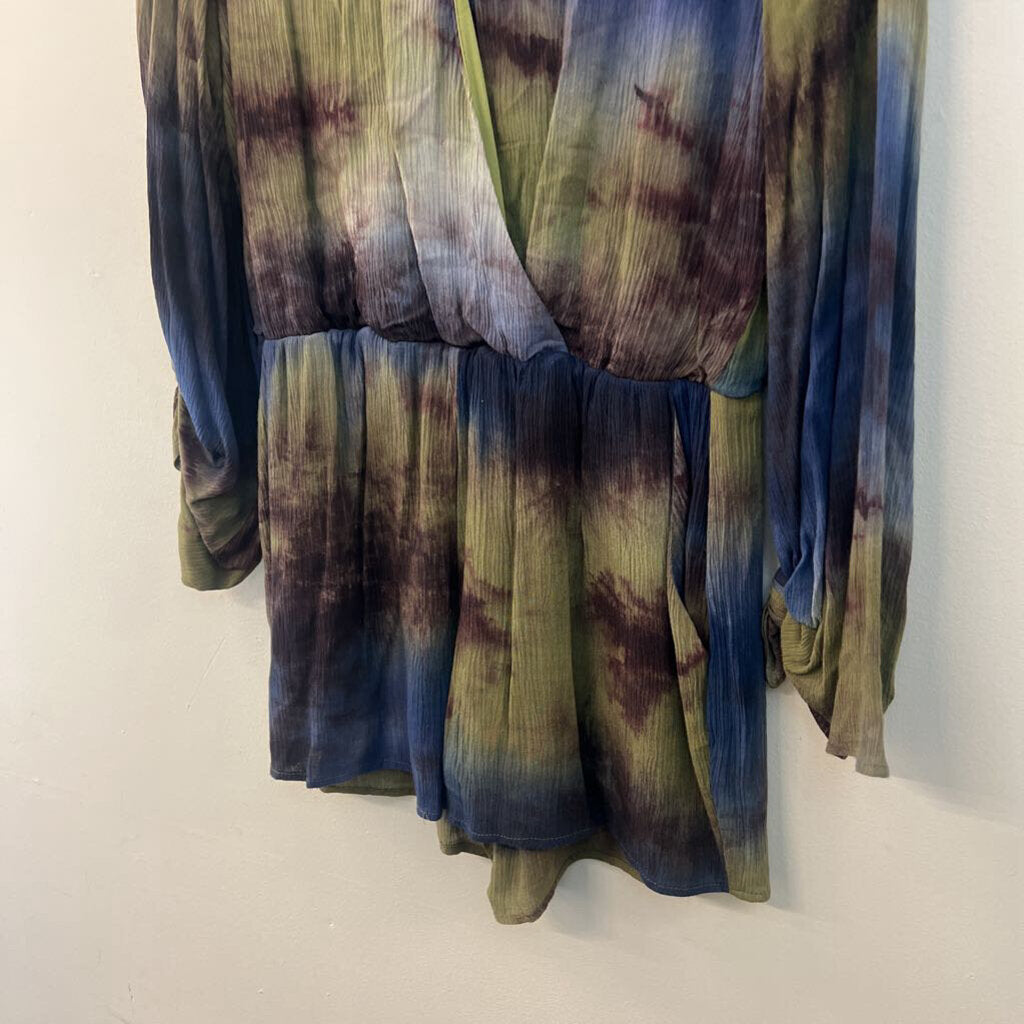 loveriche Green/ Blue Tie Dye Long Sleeve Romper Medium