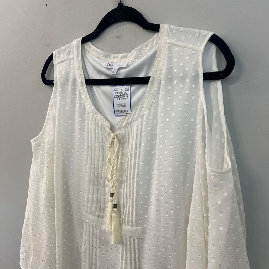 DR2 Cream Dot Detail Cold Shoulder Top 1X