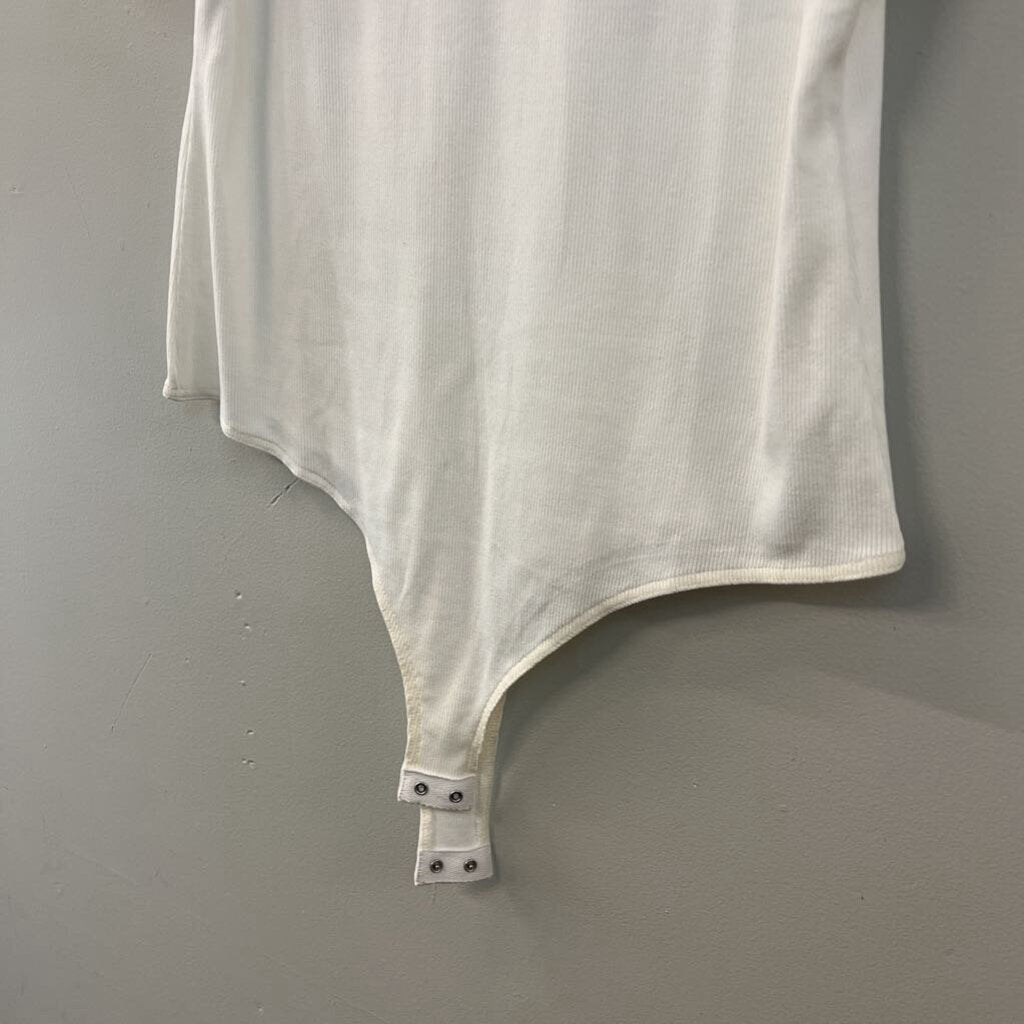 White Polka Dot Short Puff Sleeve Bodysuit Large