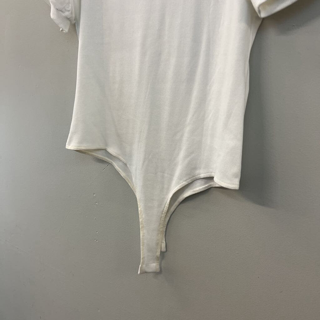 White Polka Dot Short Puff Sleeve Bodysuit Large