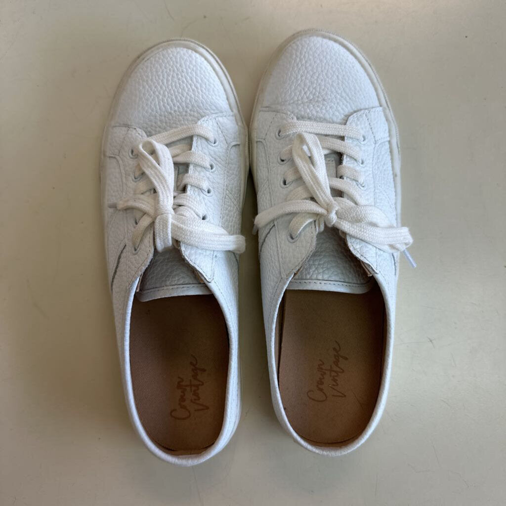 Crown Vintage White Slip On Sneakers 9