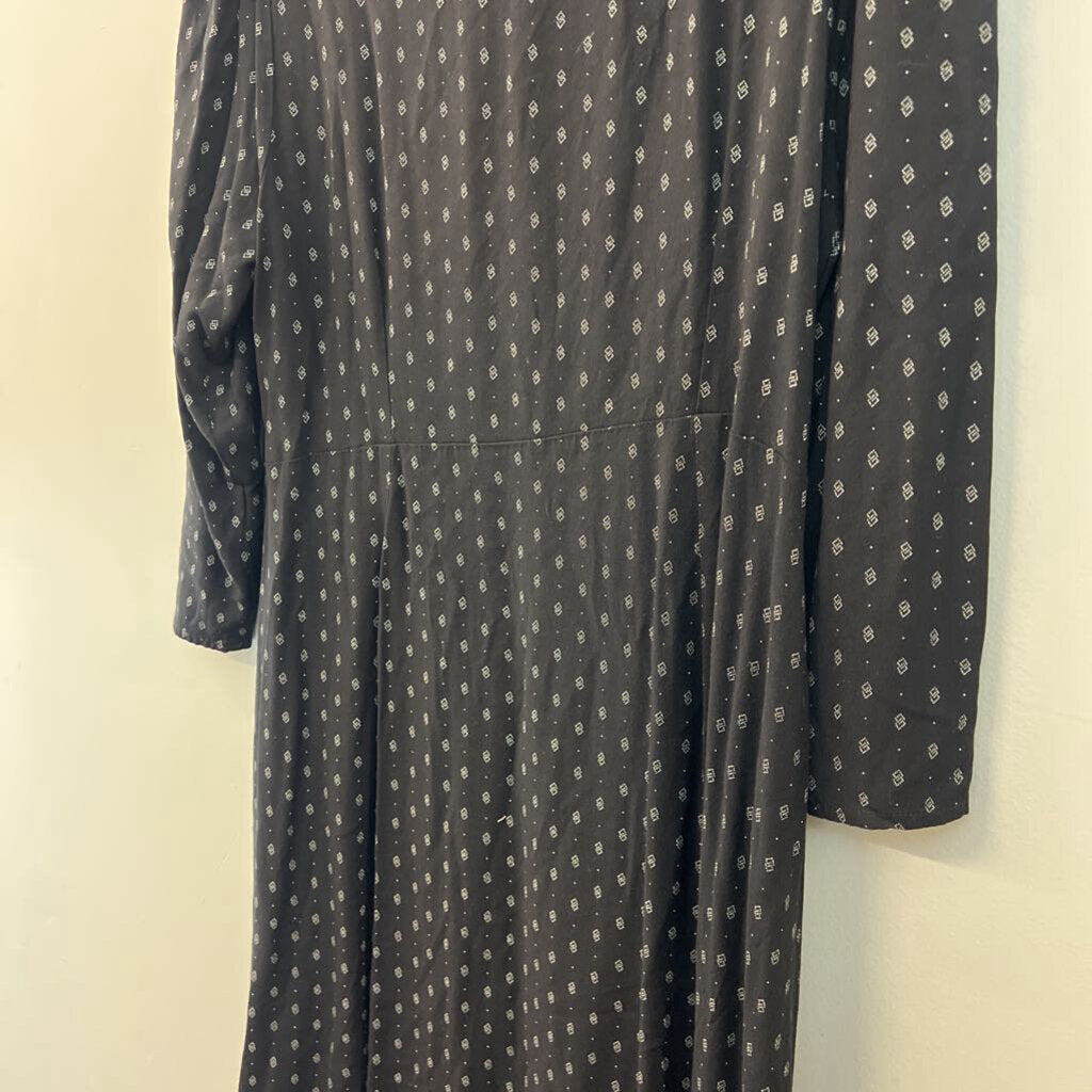 Able Black/ Cream Print Long Sleeve Midi Dress Extra Large