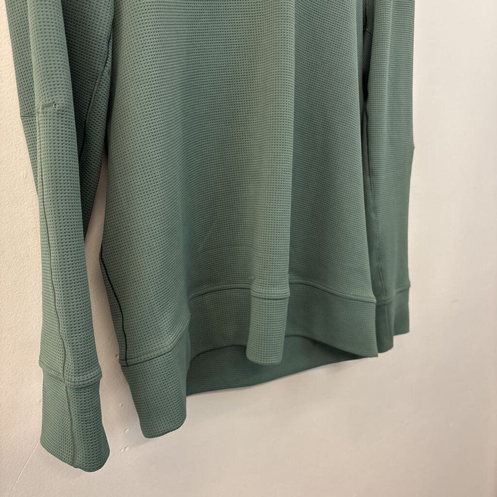 Lululemon Green Long Sleeve Hooded Pullover Medium