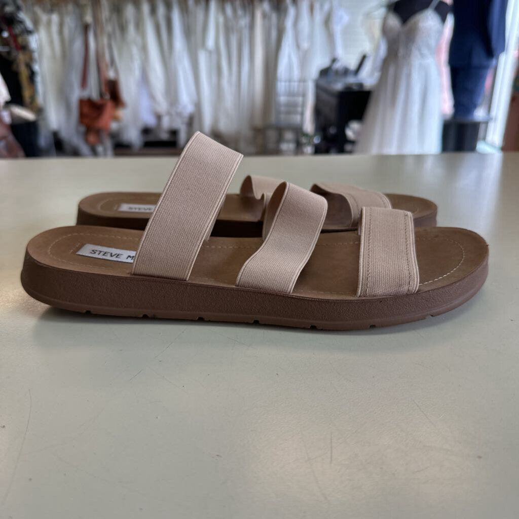Steve Madden Beige Triple Strap Sandals 10