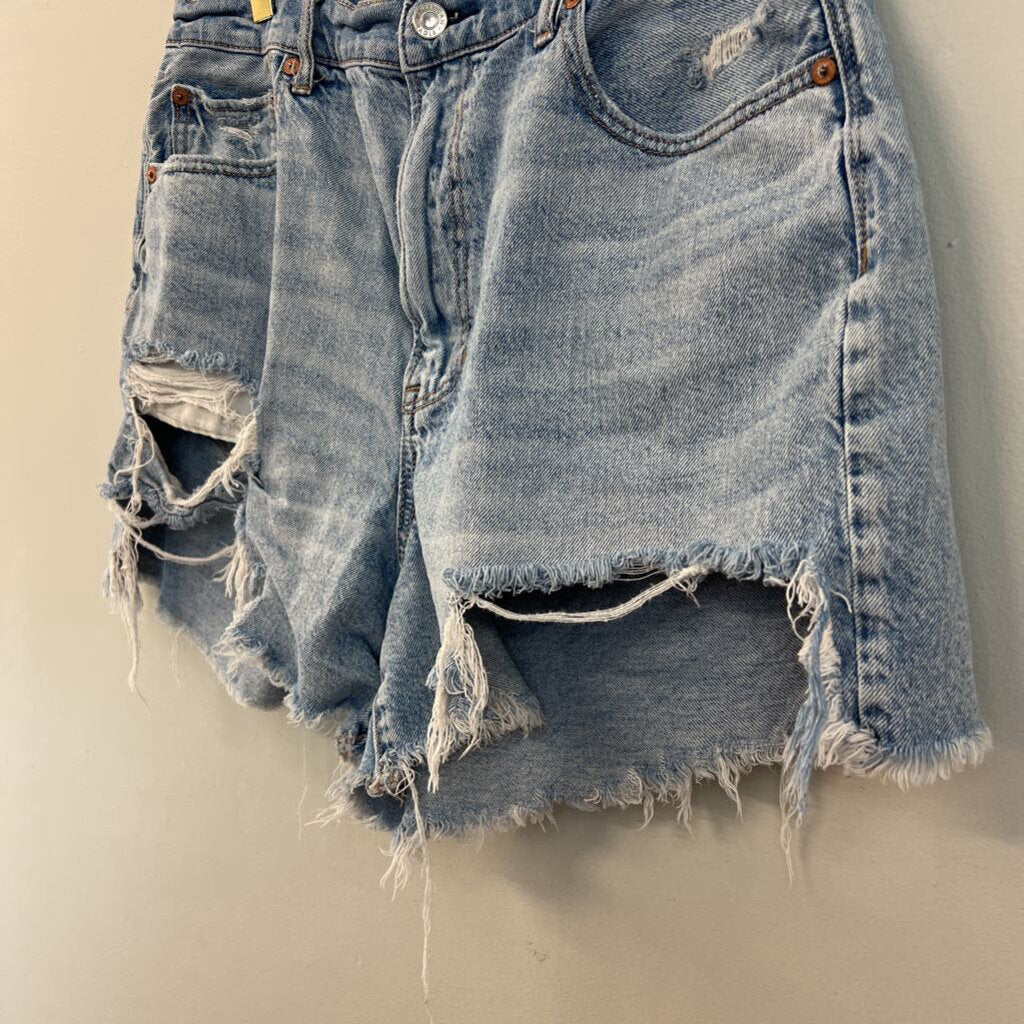 American Eagle Light Wash Raw Hem Denim Shorts 14