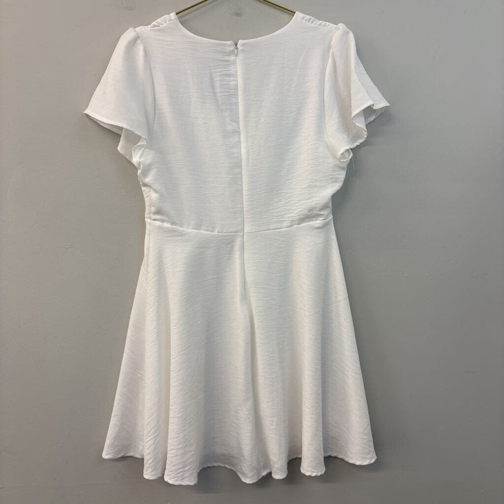 Altar'd State White Short Sleeve V Neck Dress Large