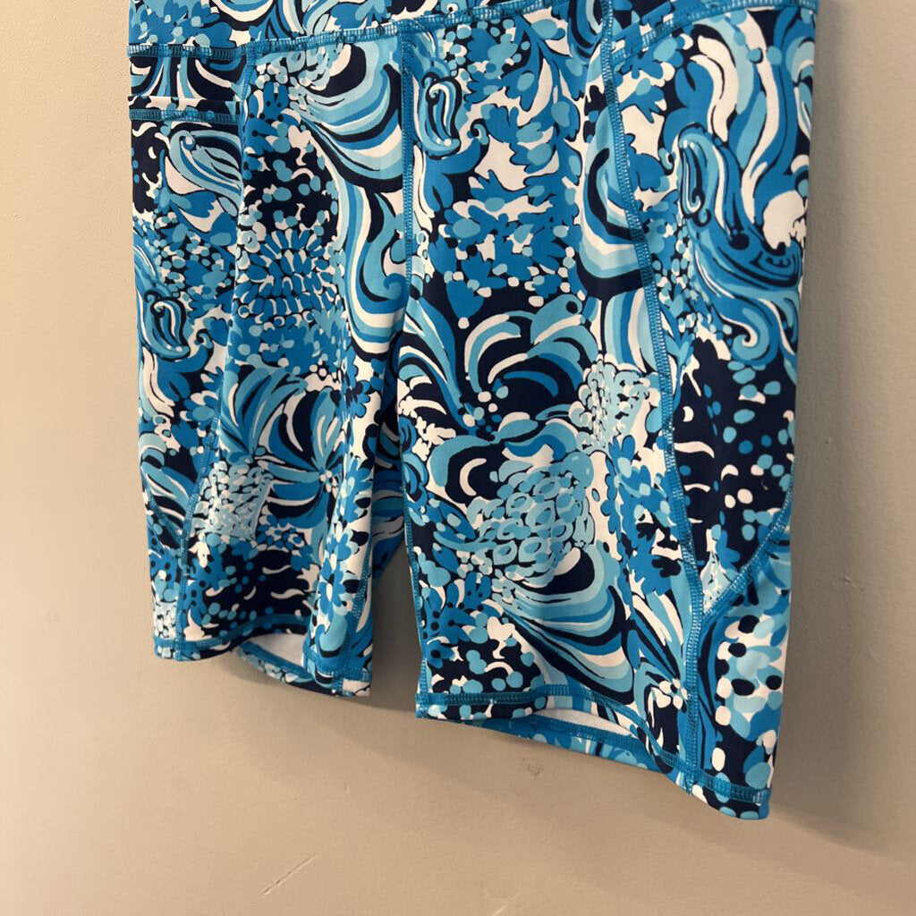 Lilly Pulitzer Luxletic Blue/ White Print Biker Shorts Large