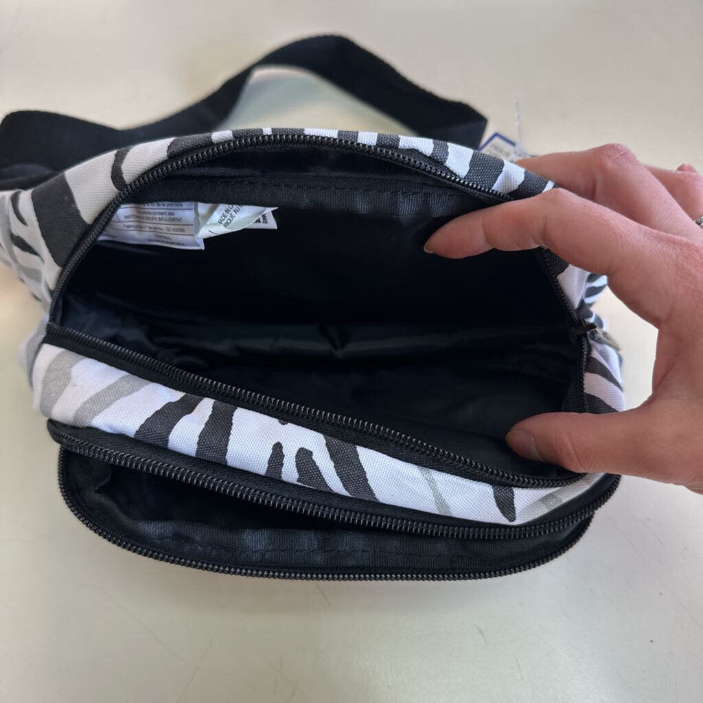 Reebok White/ Black/ Pink Xenon Fanny Pack Bag