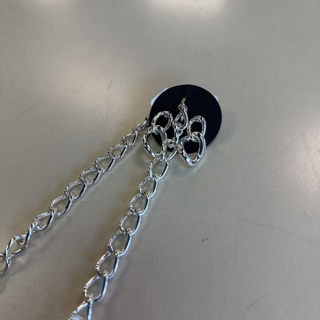 SAQ Chunky Silver Chain Necklace W/ Matching Earrings