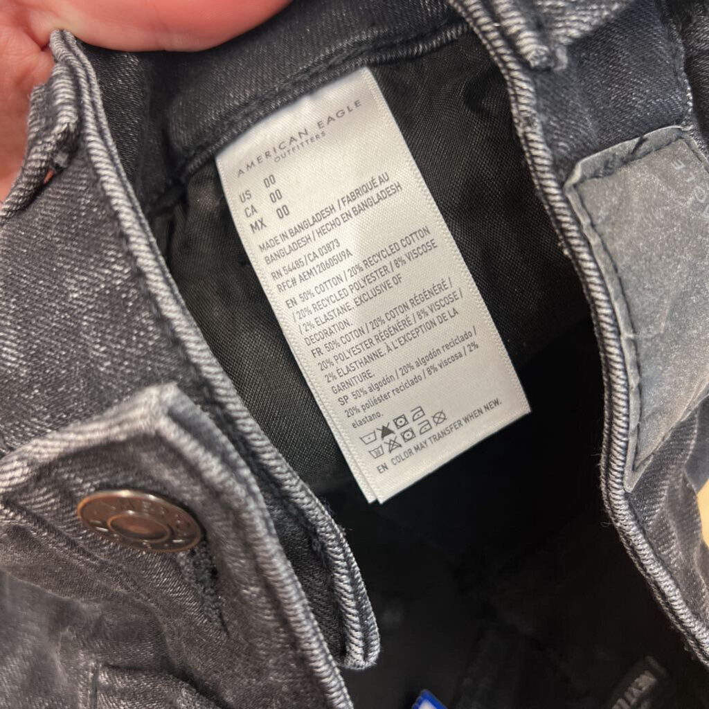American Eagle Black Denim Raw Hem Shorts 00