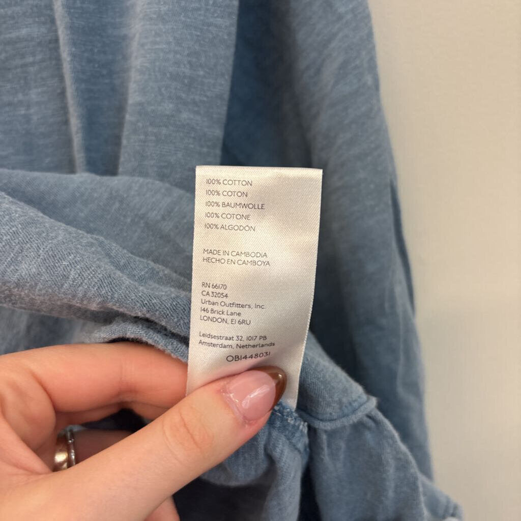 Pilcro Blue Long Sleeve Ruffle Hem Top Extra Small