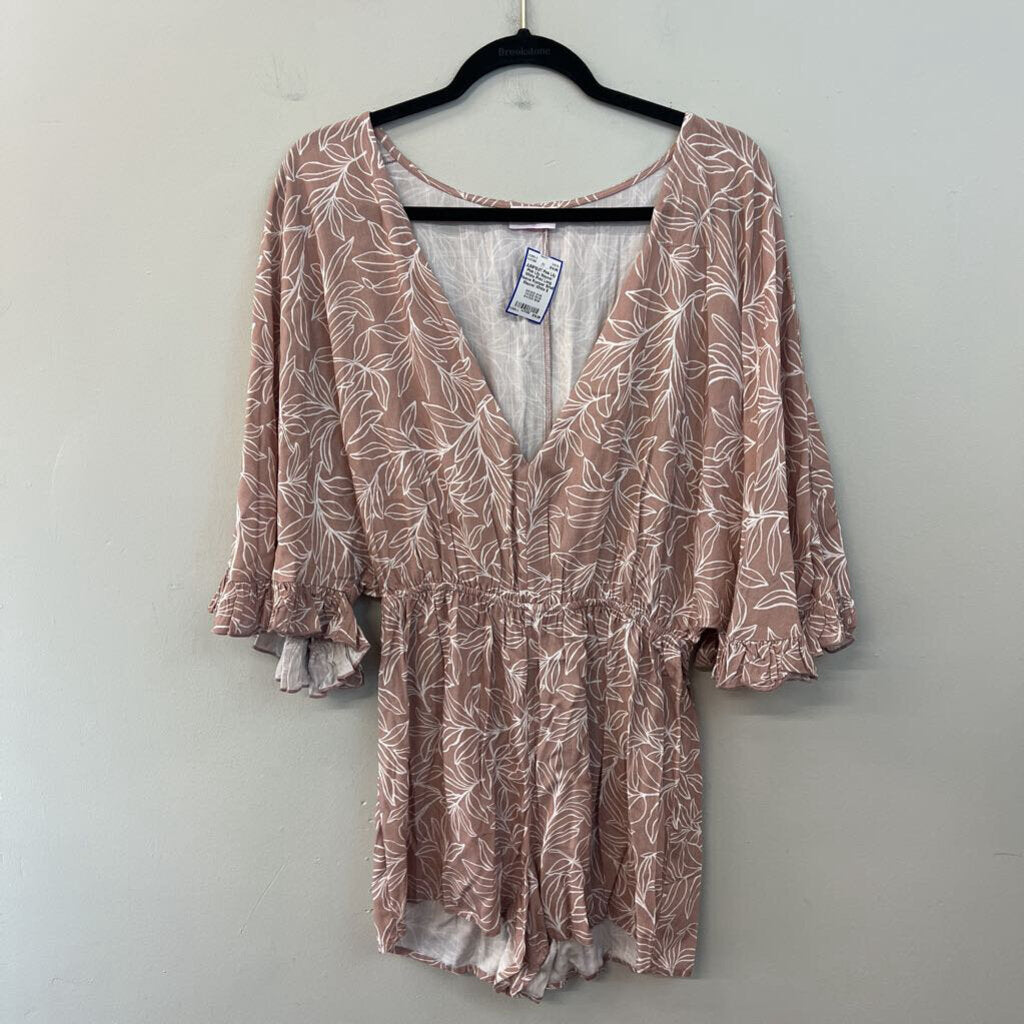 Pink Lily Mauve/ White Print Long Sleeve Romper Small