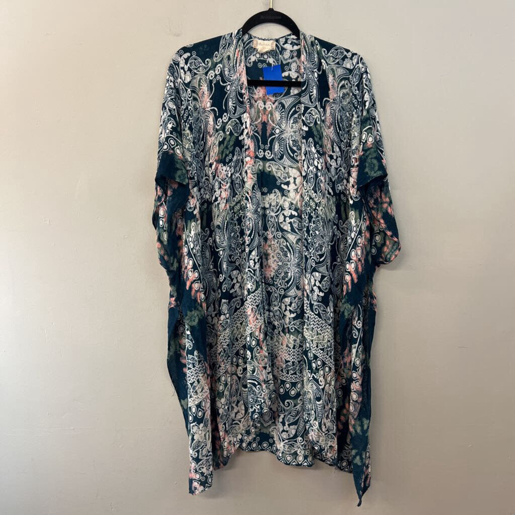 Altar'd State Blue/ Multi Print Short Sleeve Open Front Kimono Top One Size