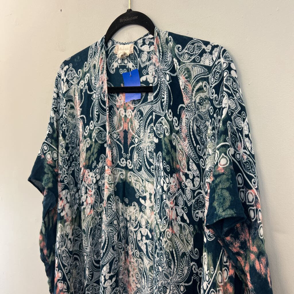 Altar'd State Blue/ Multi Print Short Sleeve Open Front Kimono Top One Size