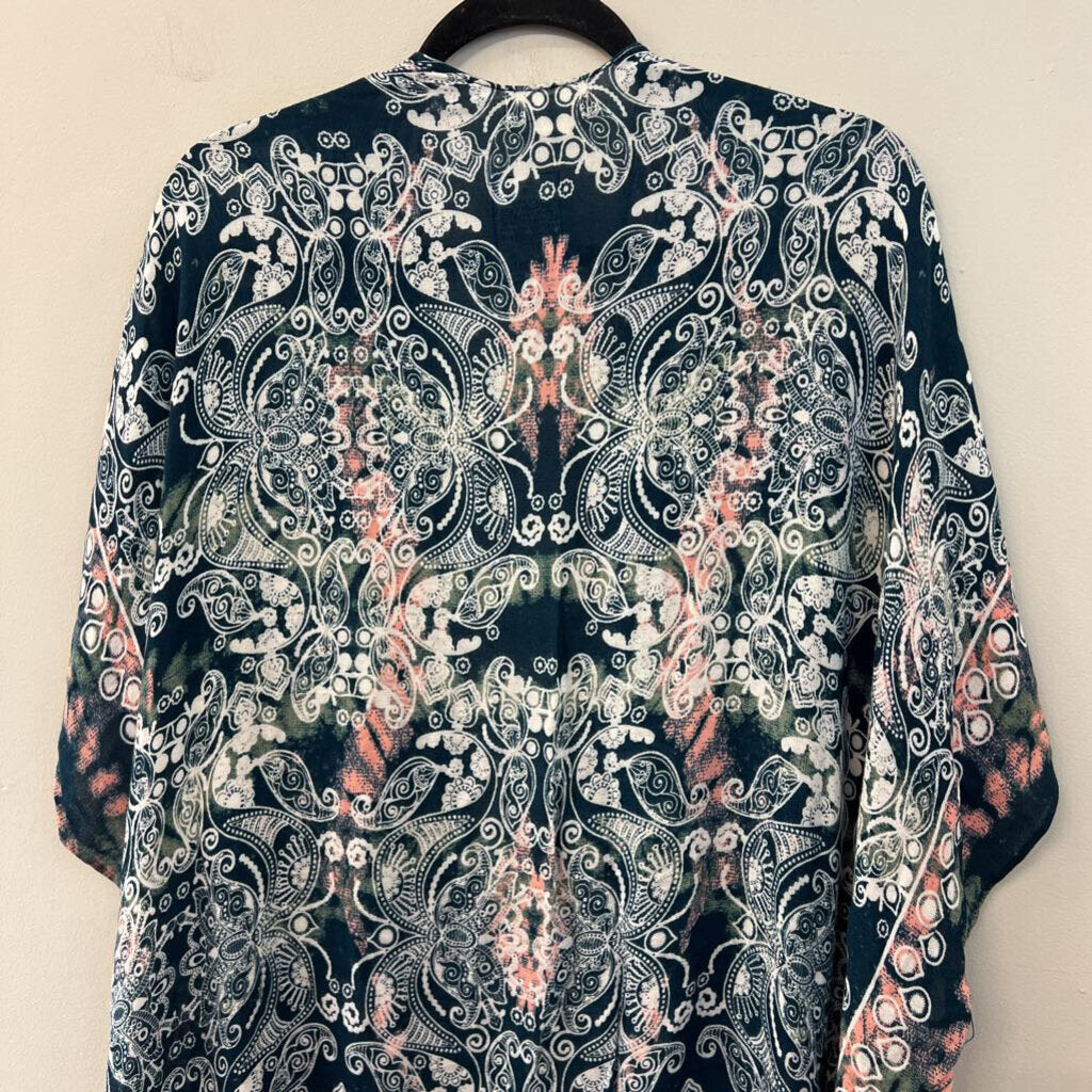 Altar'd State Blue/ Multi Print Short Sleeve Open Front Kimono Top One Size
