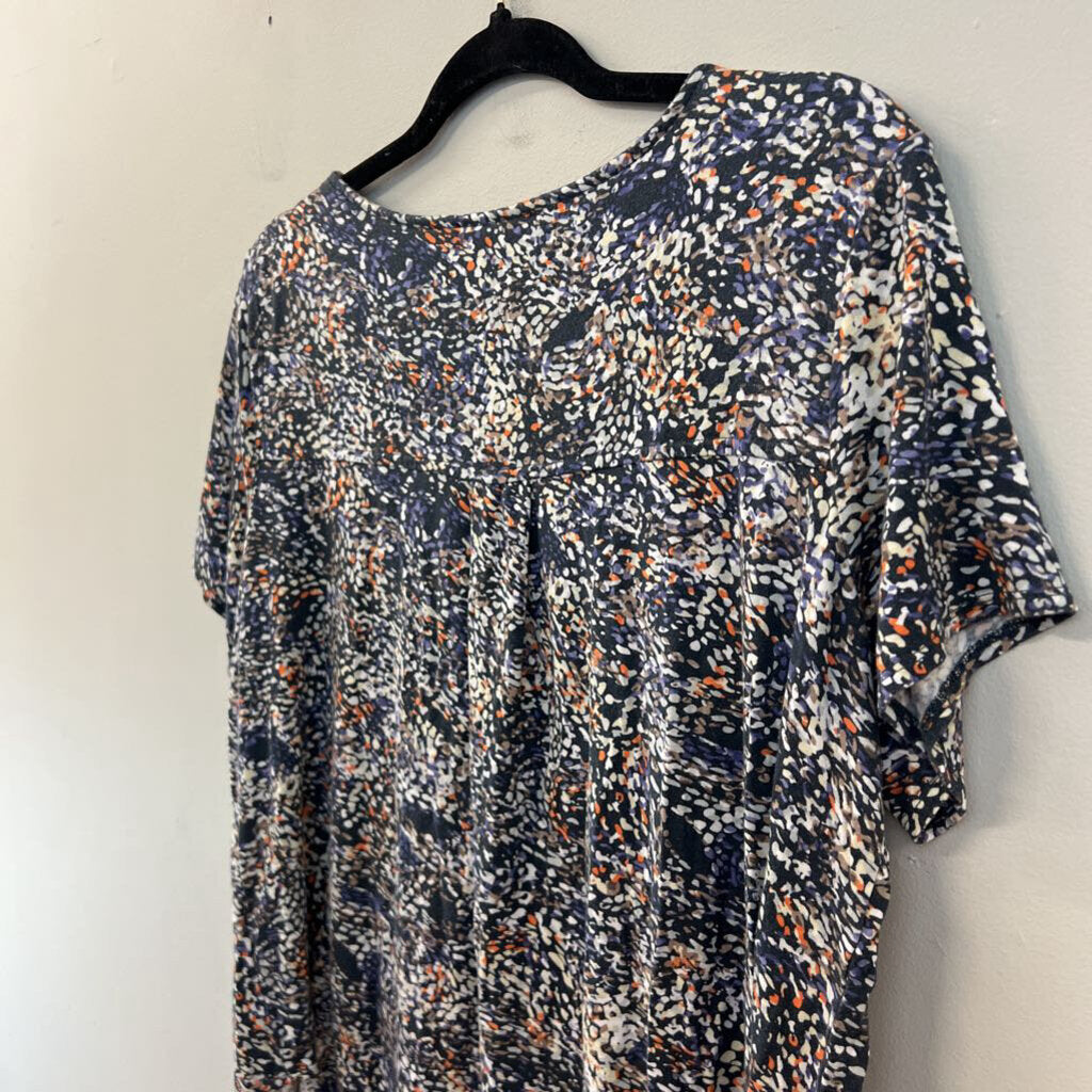 Philosophy Grey/ Multi Print Short Sleeve Top 1X
