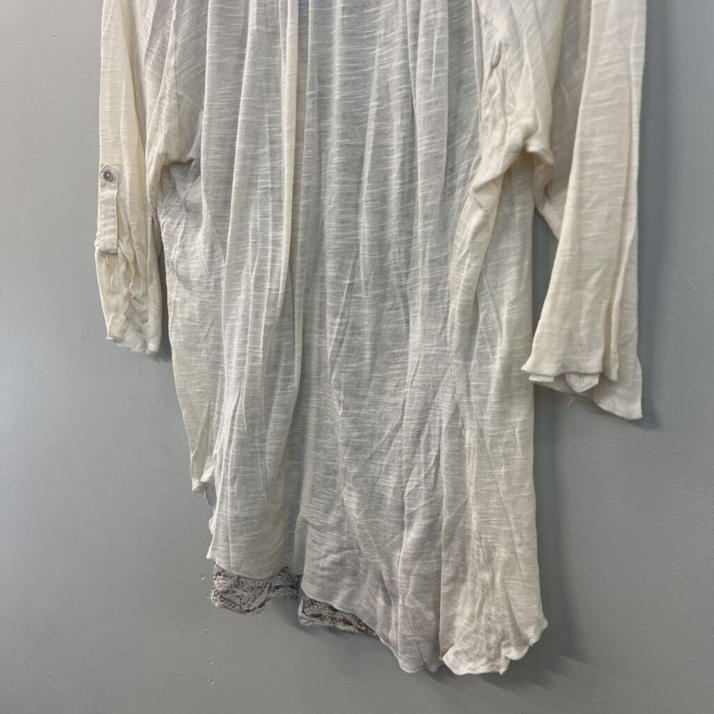Tiny Cream/ Brown Embroidered Button Front Top Medium