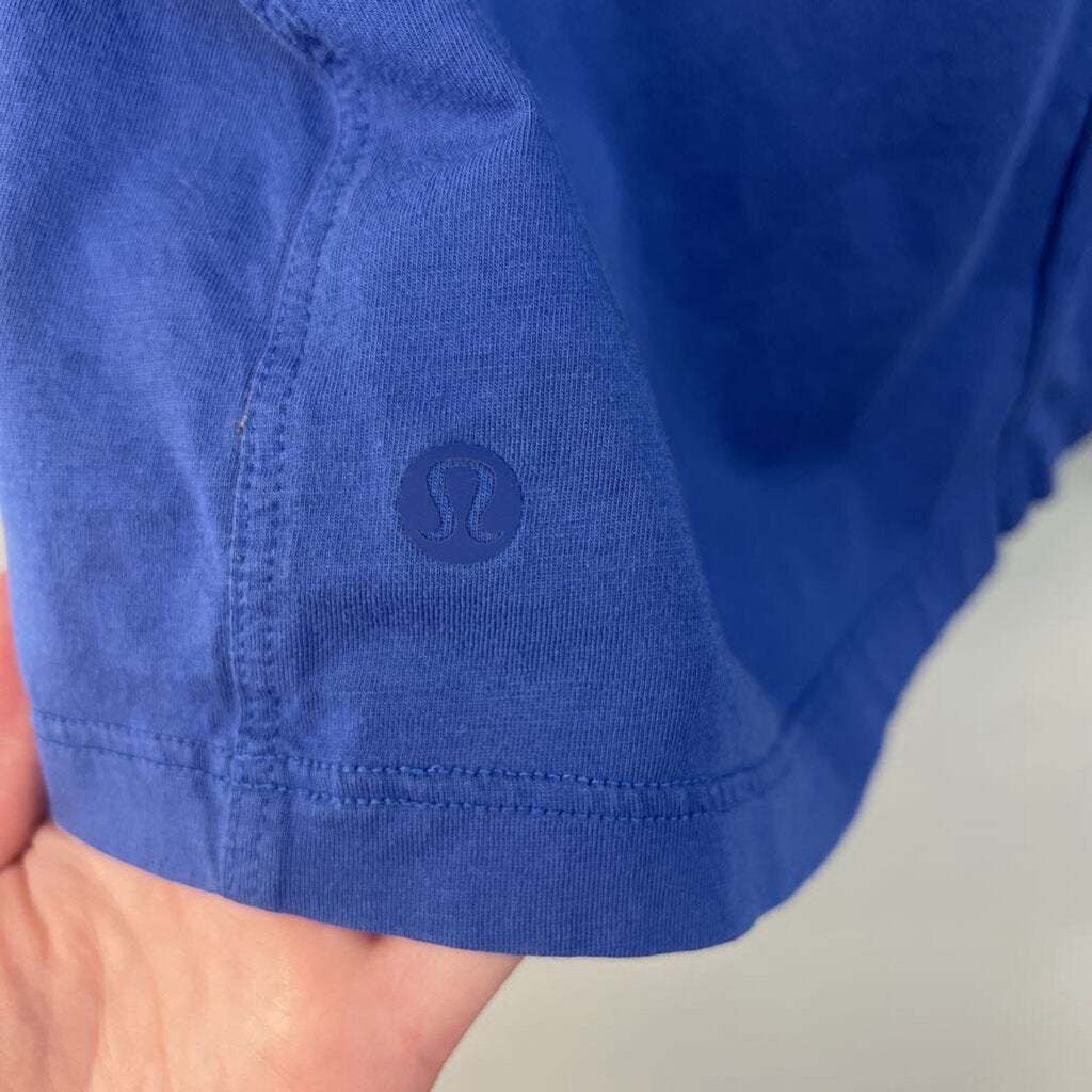 Lululemon Blue Long Sleeve Athletic Shirt Medium