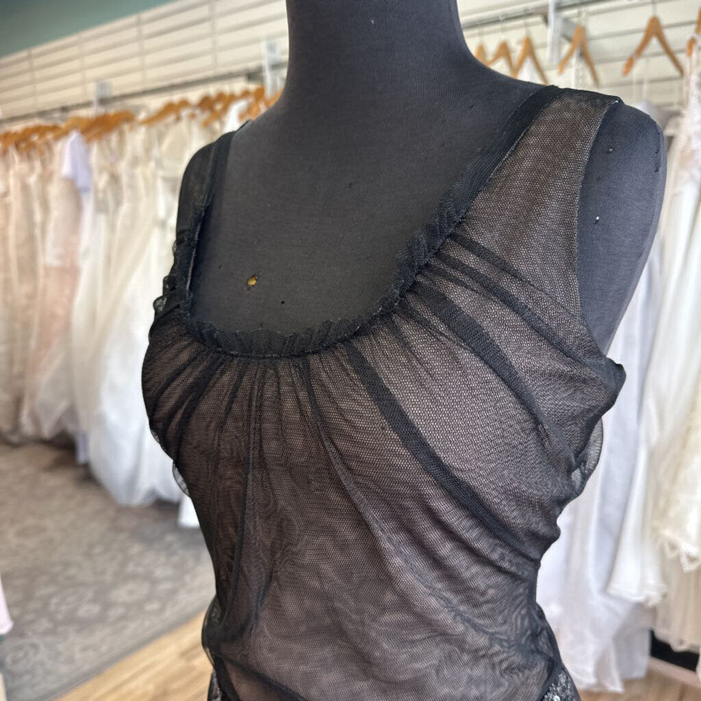 Vera Wang Tulle Dress With Sequin Belt 6