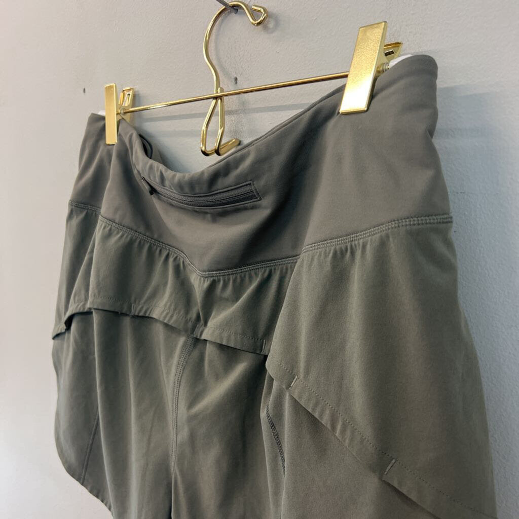 Lululemon Green Hotty Hot Shorts 6 Tall