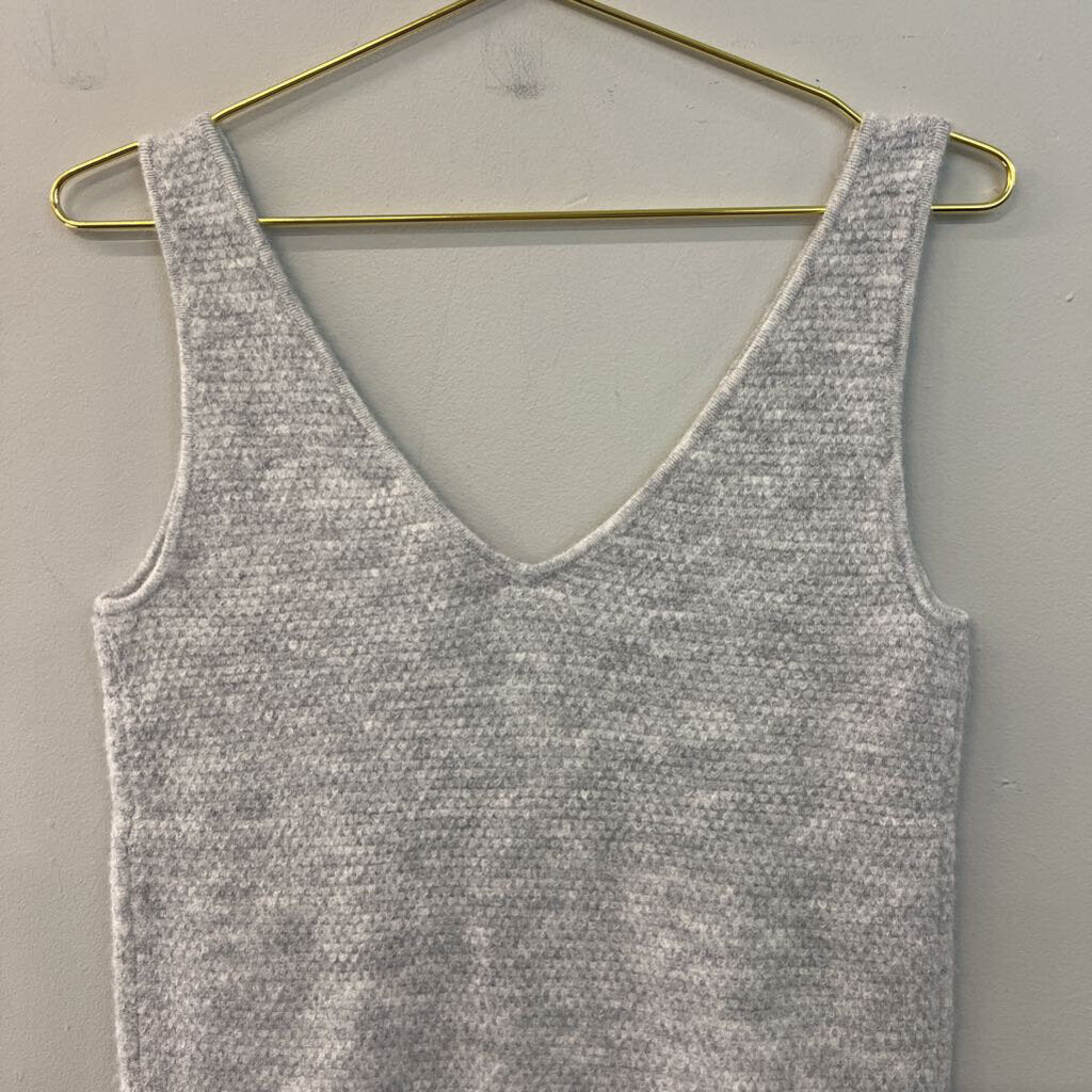 Lilly Pulitzer Grey Knit Sweater Vest Top Small