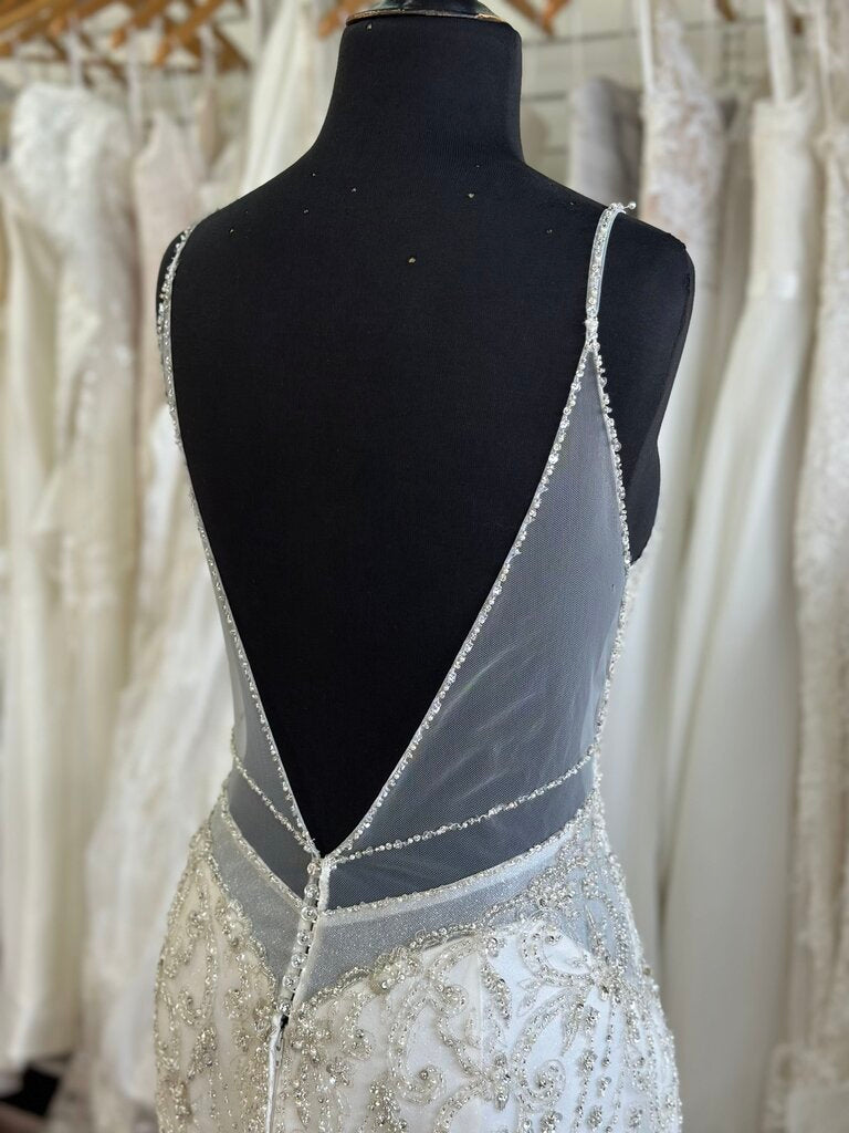 Kitty Chen Ivory Fitted Embellished Top Ruffle Bottom Bridal Gown 14