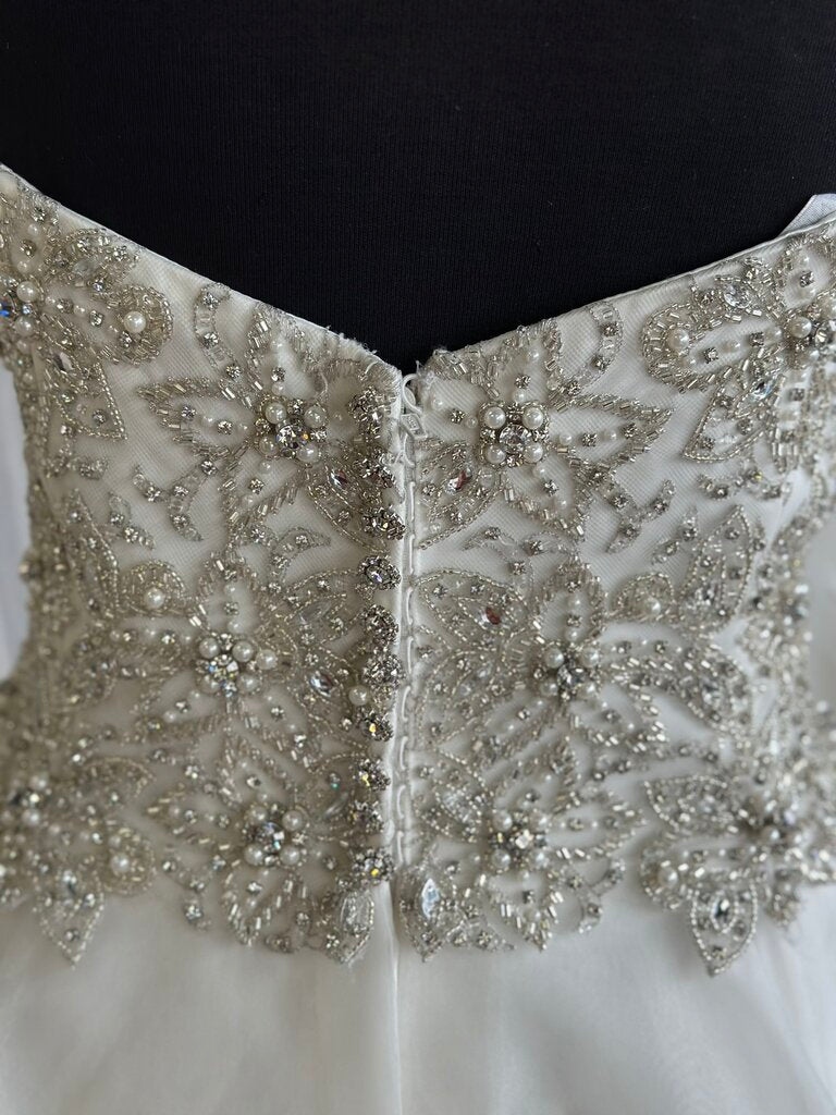 Justin Alexander Ivory Embellished Top A Line Bridal Gown 16