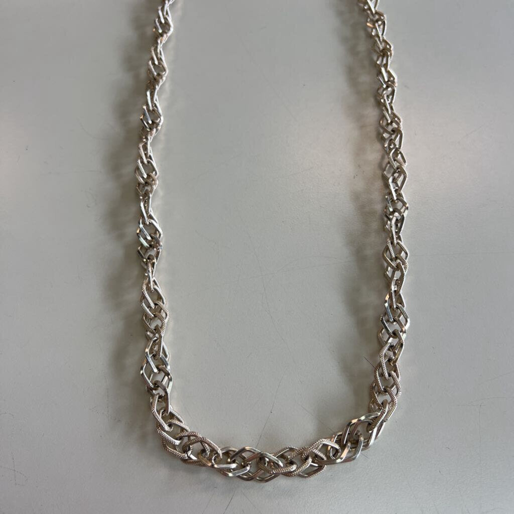 Matte Gold Chain Necklace