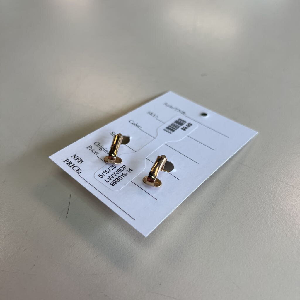 Vintage Gold Clip On Earrings