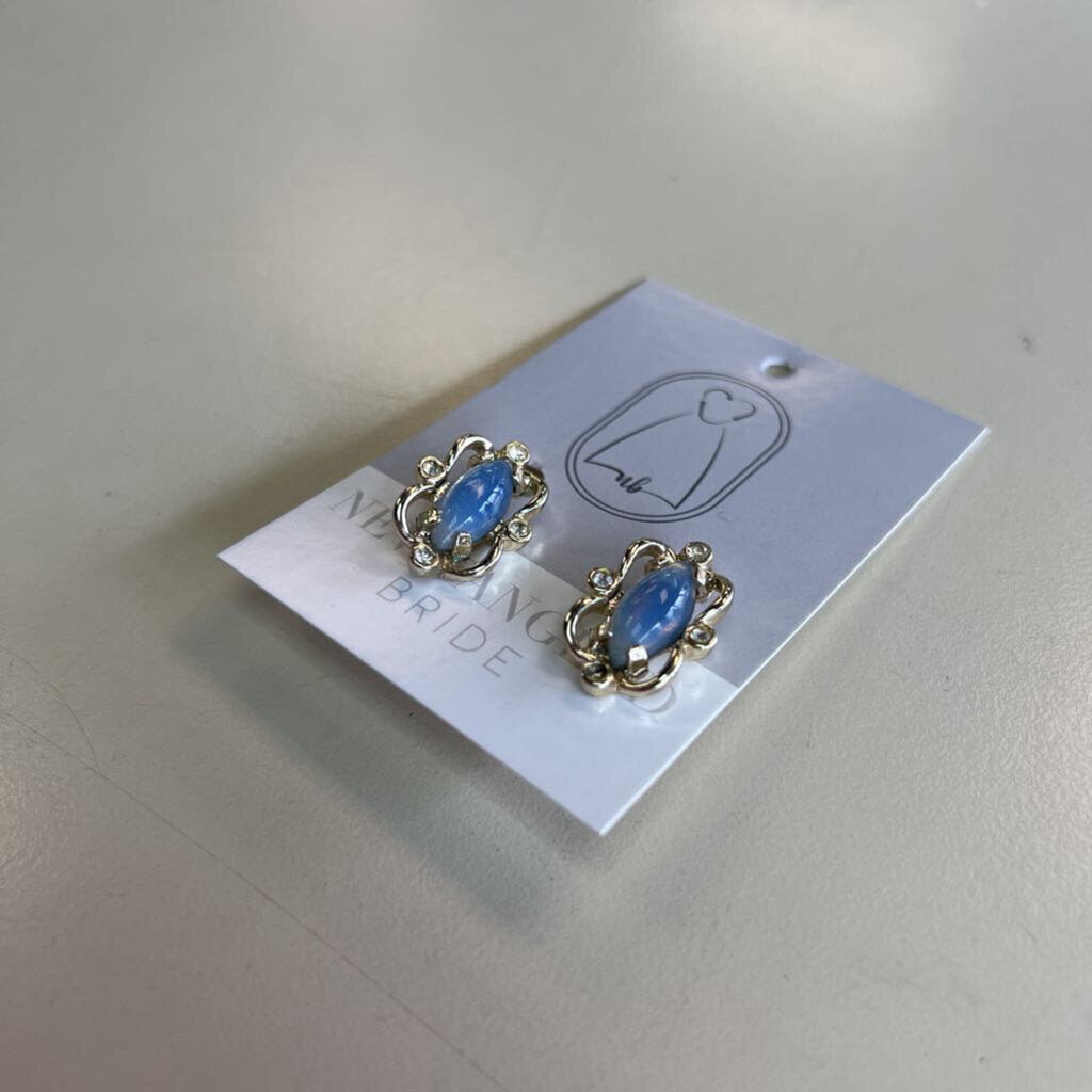 Vintage Sarah Coventry Iridescent Clip On Earrings