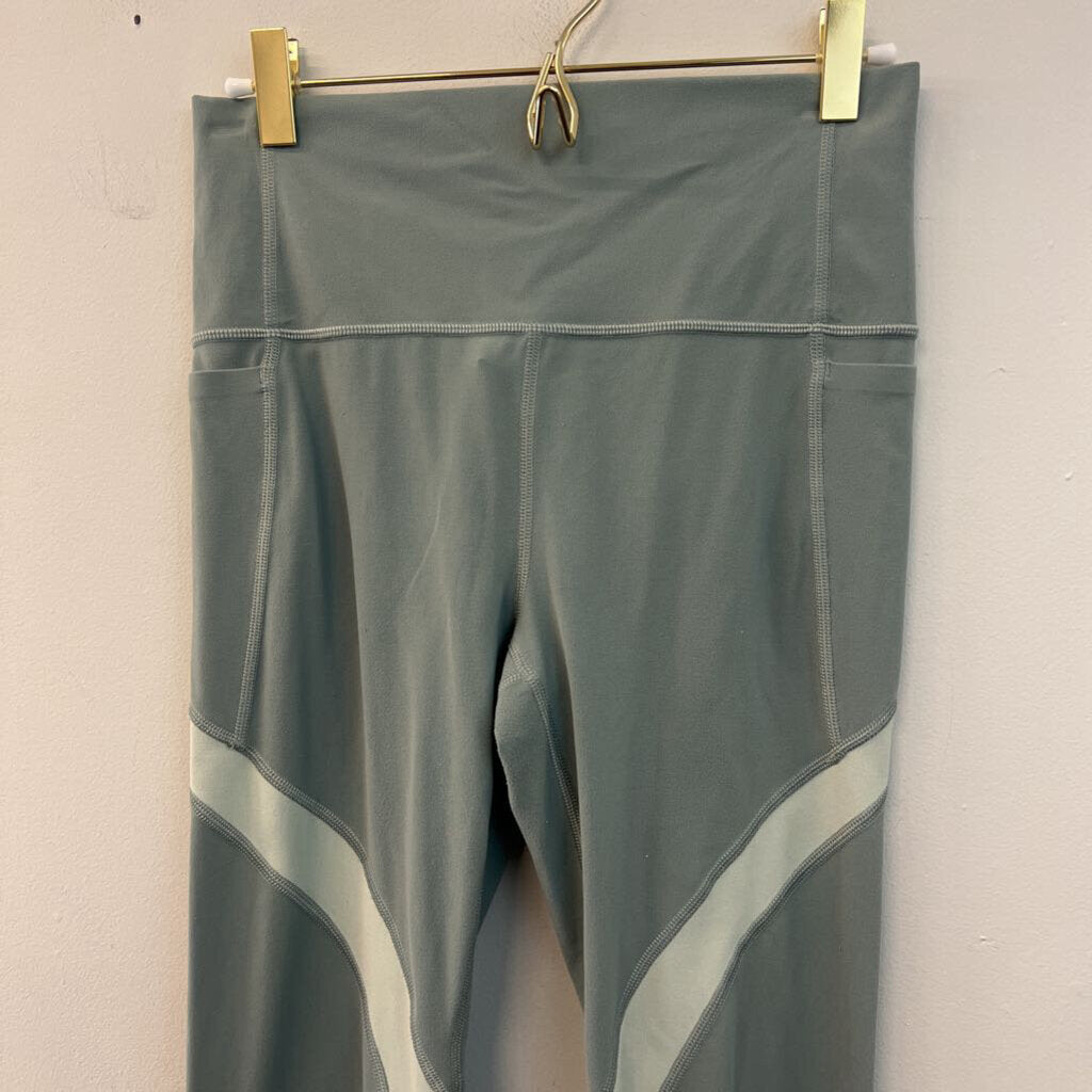 Athleta Blue Cropped Athletic Leggings Small