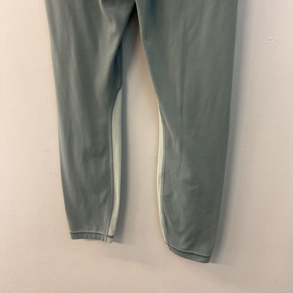 Athleta Blue Cropped Athletic Leggings Small