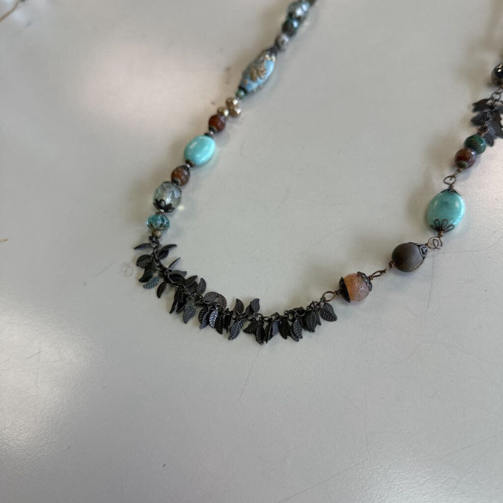 Anne Vaughan Long Stone Necklace
