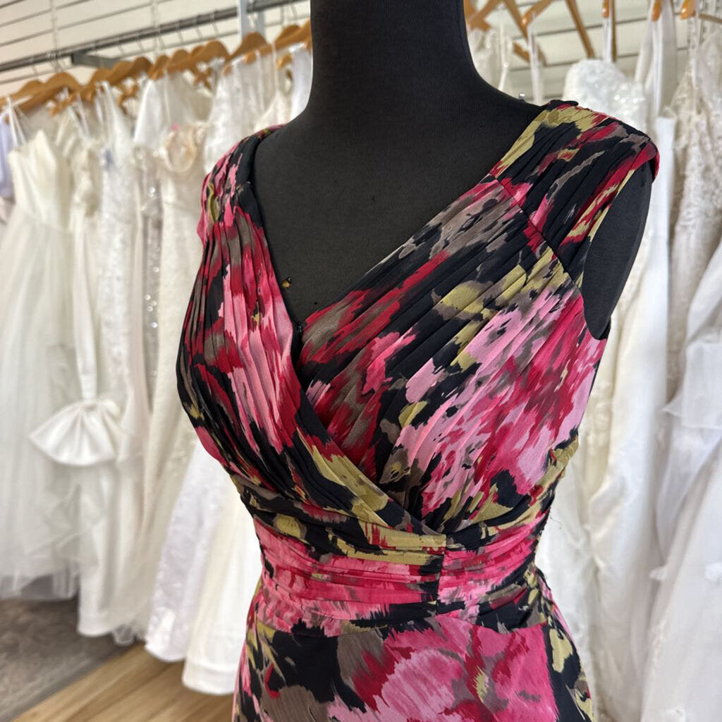 Adrianna Papell Black/ Multi Flower Print Short Formal Dress 10