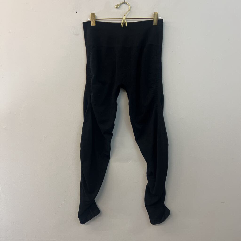 Alphalete Black Full Length Athletic Leggings Medium