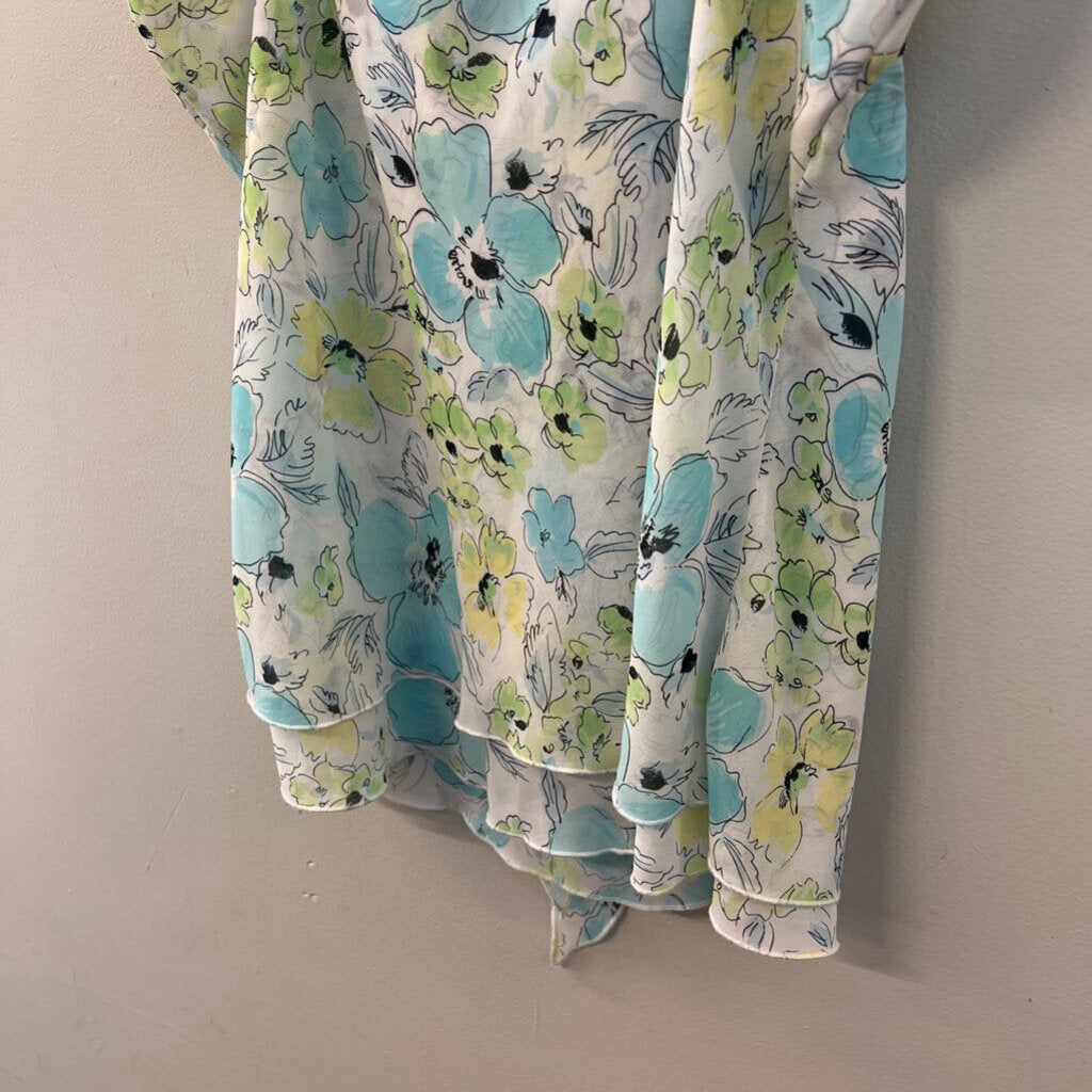 B Moss White/ BLue Flower Print Tie Front Tank Top Large