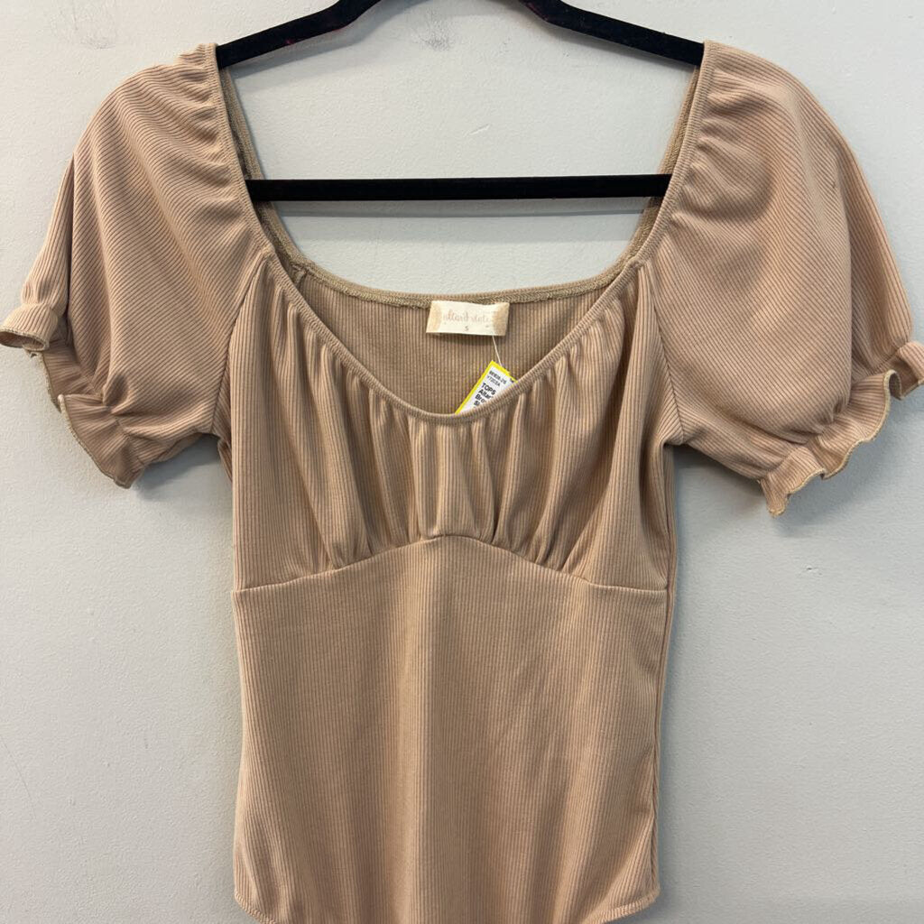 Altar'd State Light Brown Short Puff Sleeve Bodysuit Small