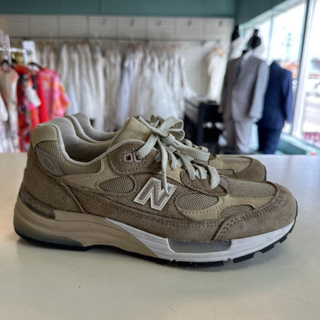 New Balance Brown Made in USA 992 Sneakers MENS 6.5 (Womens 8.5)