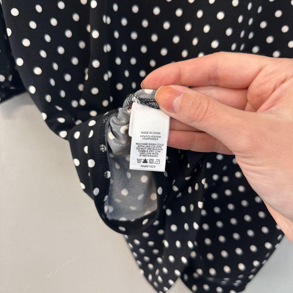 Cece Black/ White Polka Dot Short Sleeve Top Small
